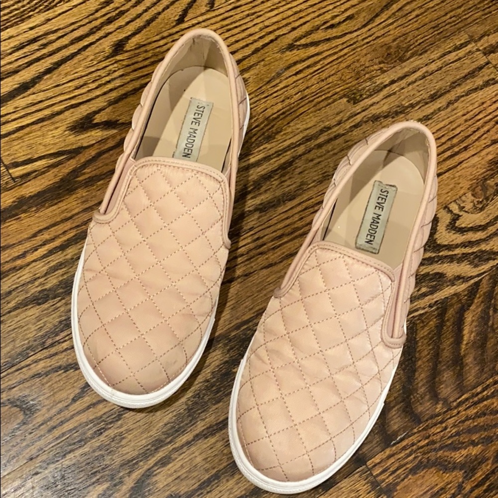 Steve Madden 7’5